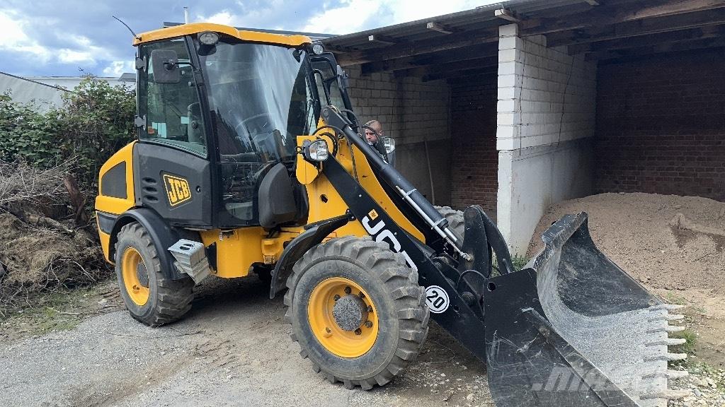 JCB 406 Naudoti ratiniai krautuvai