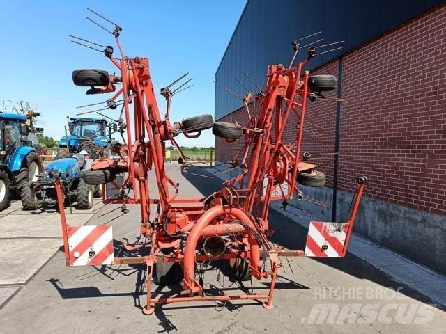Kuhn GF8501 MHO Šieno grėbliai ir vartytuvai