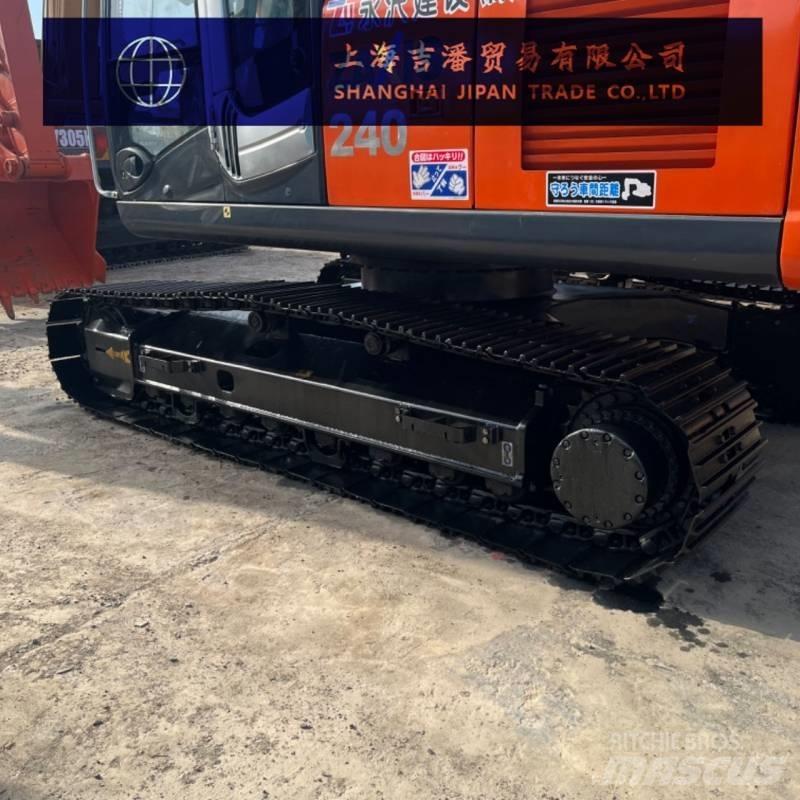 Hitachi ZX 240 Vikšriniai ekskavatoriai