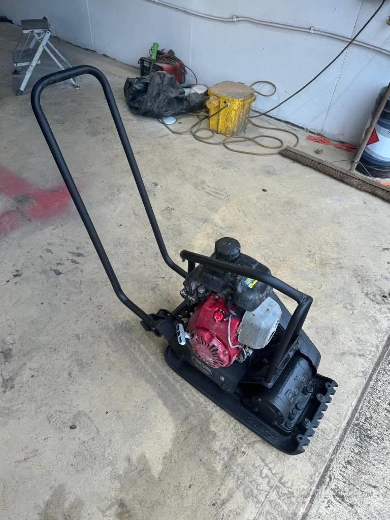 Belle LC3251 Vibratoriai