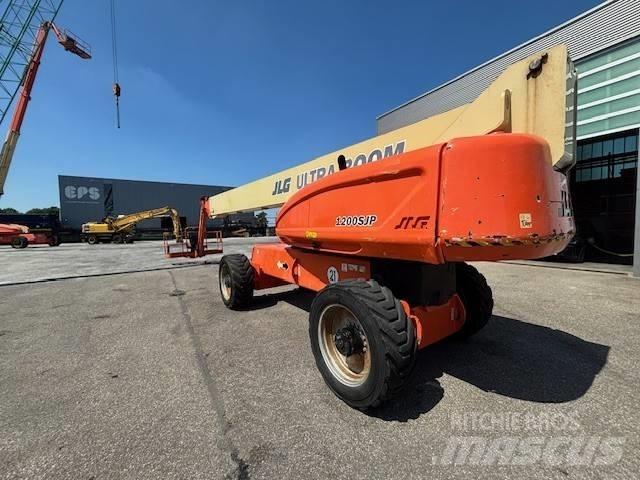 JLG 1200 SJP Teleskopiniai keltuvai
