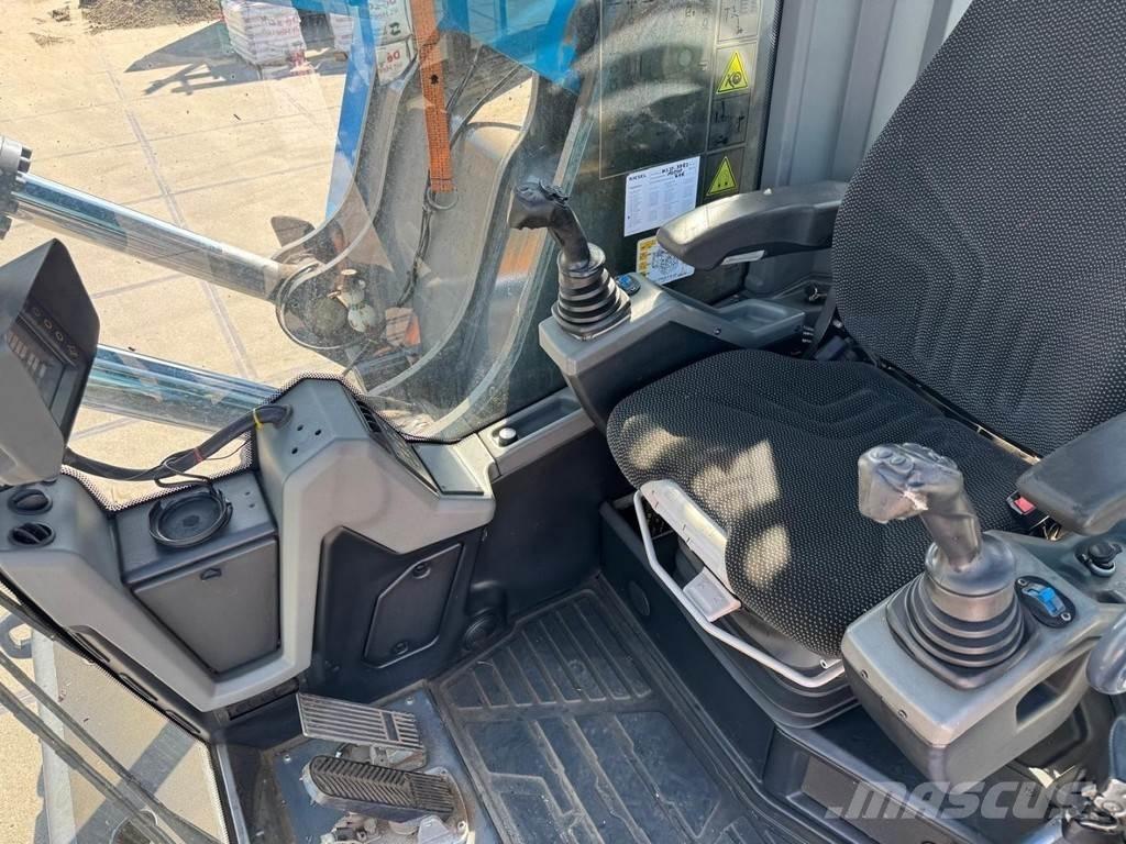 Fuchs MHL 360 T4F Atliekų / pramoniniai krautuvai