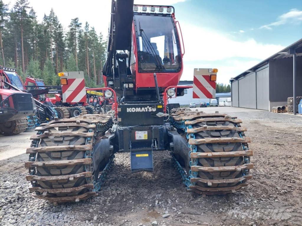 Komatsu 901 XC Miško technika (Harvesteriai)