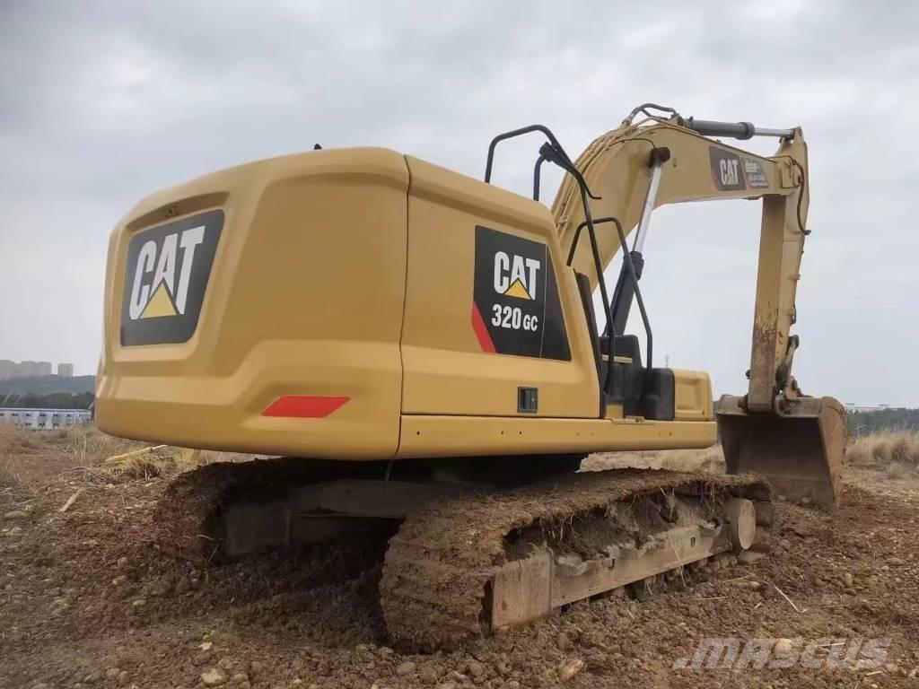 CAT 320 GC Vikšriniai ekskavatoriai
