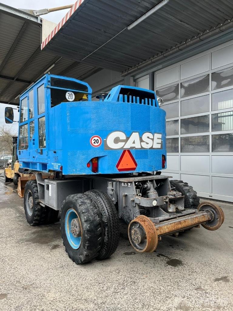 CASE 788 P Ratiniai ekskavatoriai