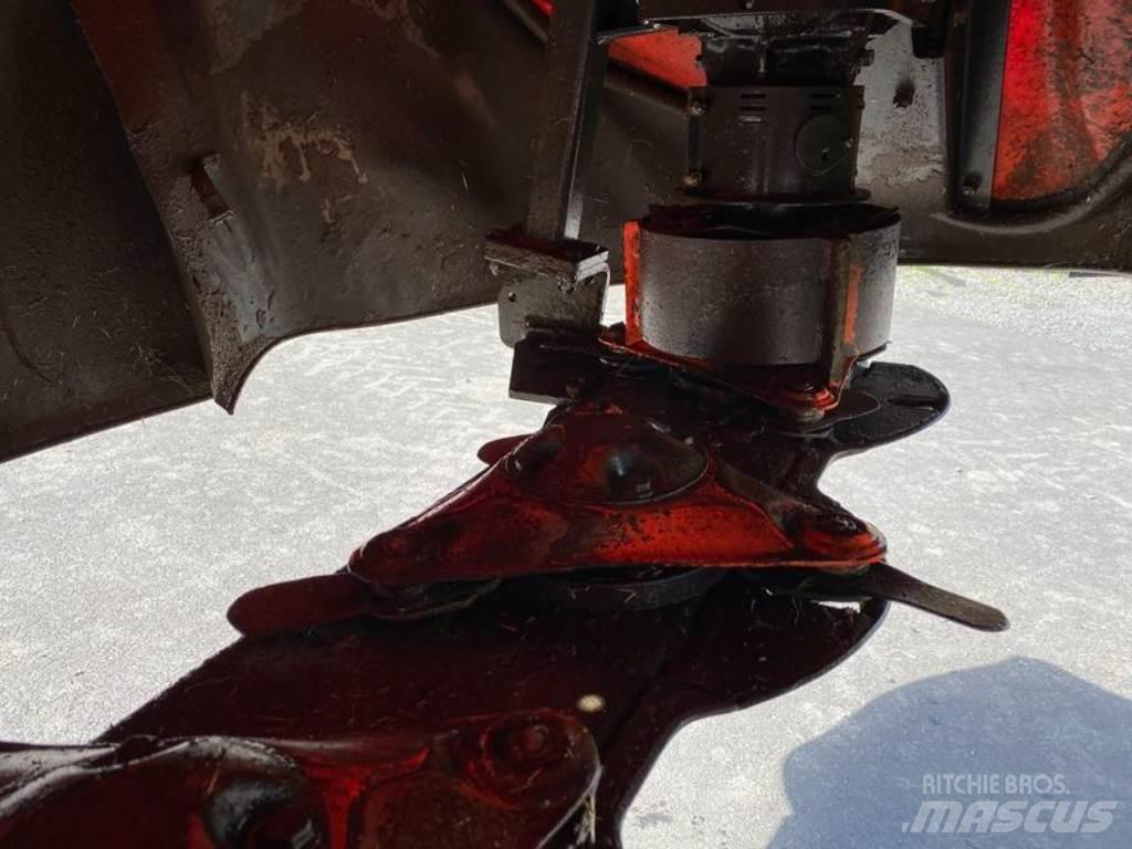 Kubota DM3032 Šienapjovės