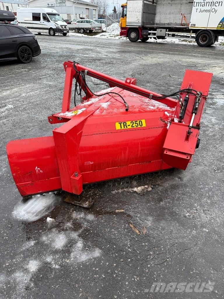 Varila Steel TR 250 Sniego pūstuvai