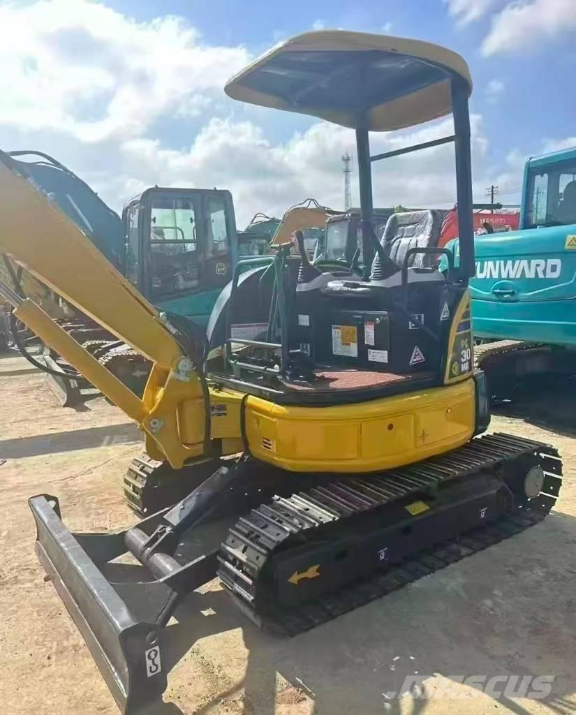 Komatsu PC 30 Mini ekskavatoriai < 7 t