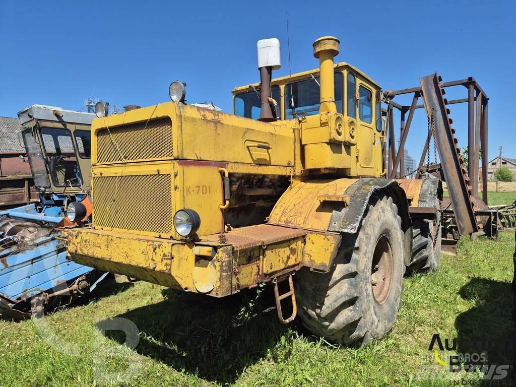 Kirovets K 701 Traktoriai