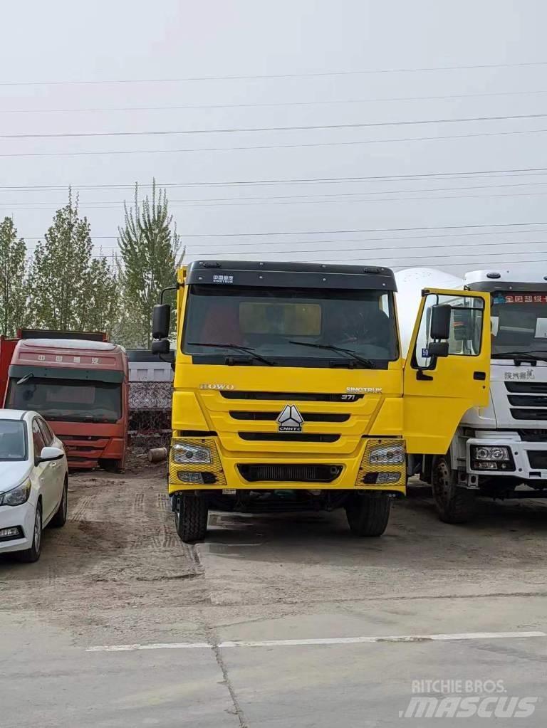 Howo 371 6x4 Savivarčių priekabų vilkikai
