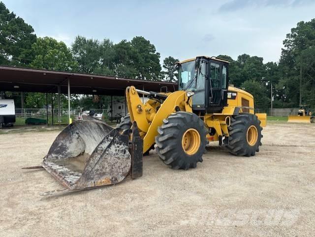 CAT 938M Naudoti ratiniai krautuvai