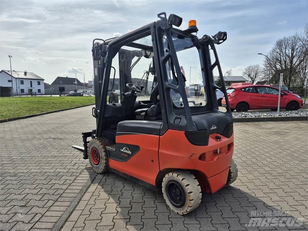 Linde E25 Elektriniai šakiniai krautuvai