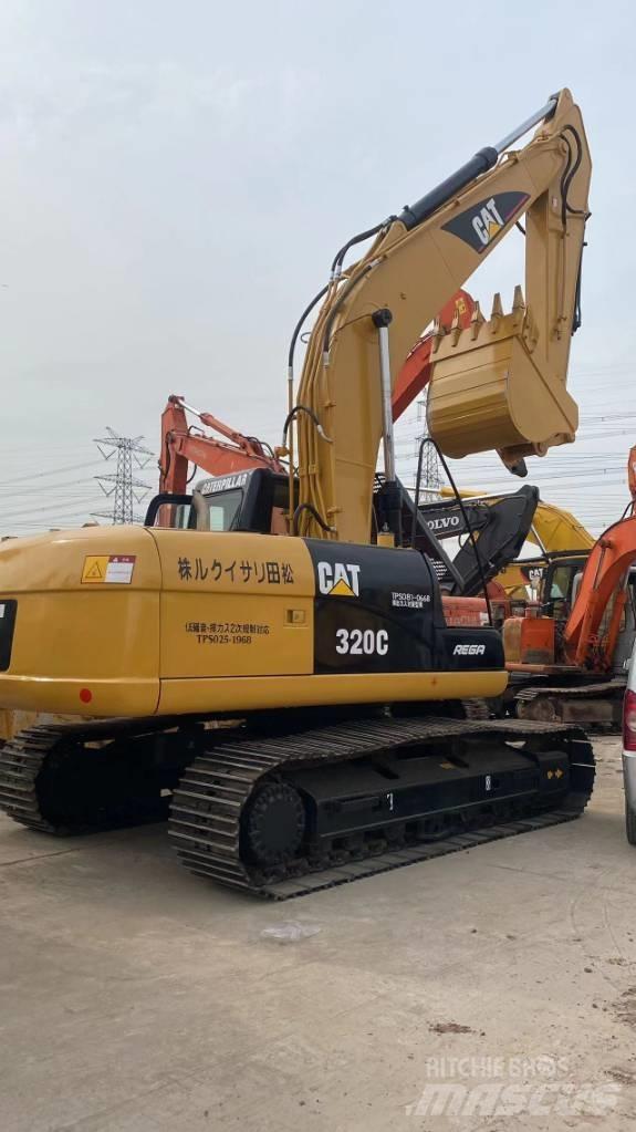 CAT 320C Vikšriniai ekskavatoriai