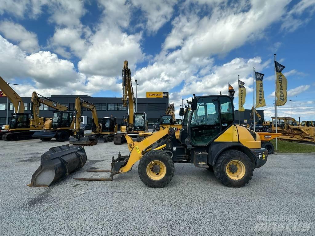 Komatsu WA 80 Naudoti ratiniai krautuvai