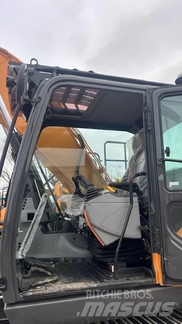 CASE CX 210E Vikšriniai ekskavatoriai