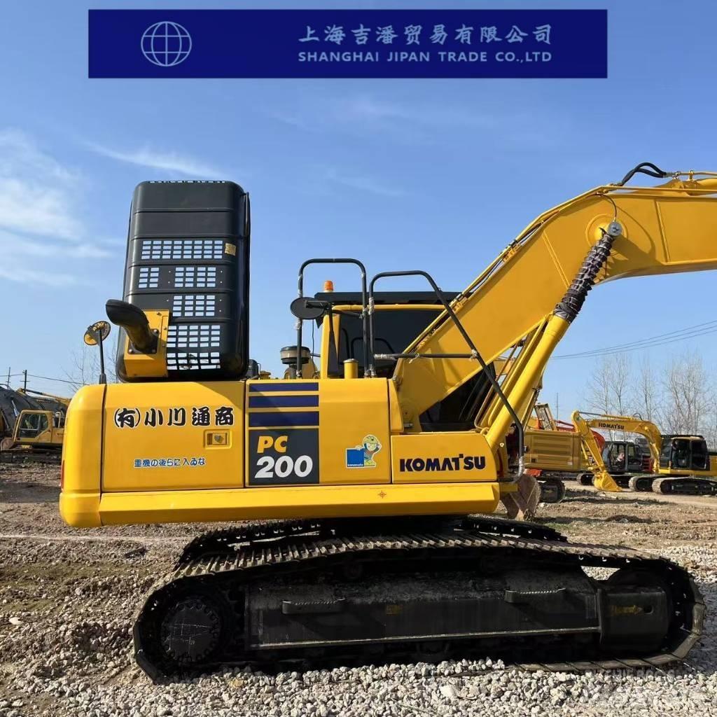Komatsu PC 200 Vikšriniai ekskavatoriai