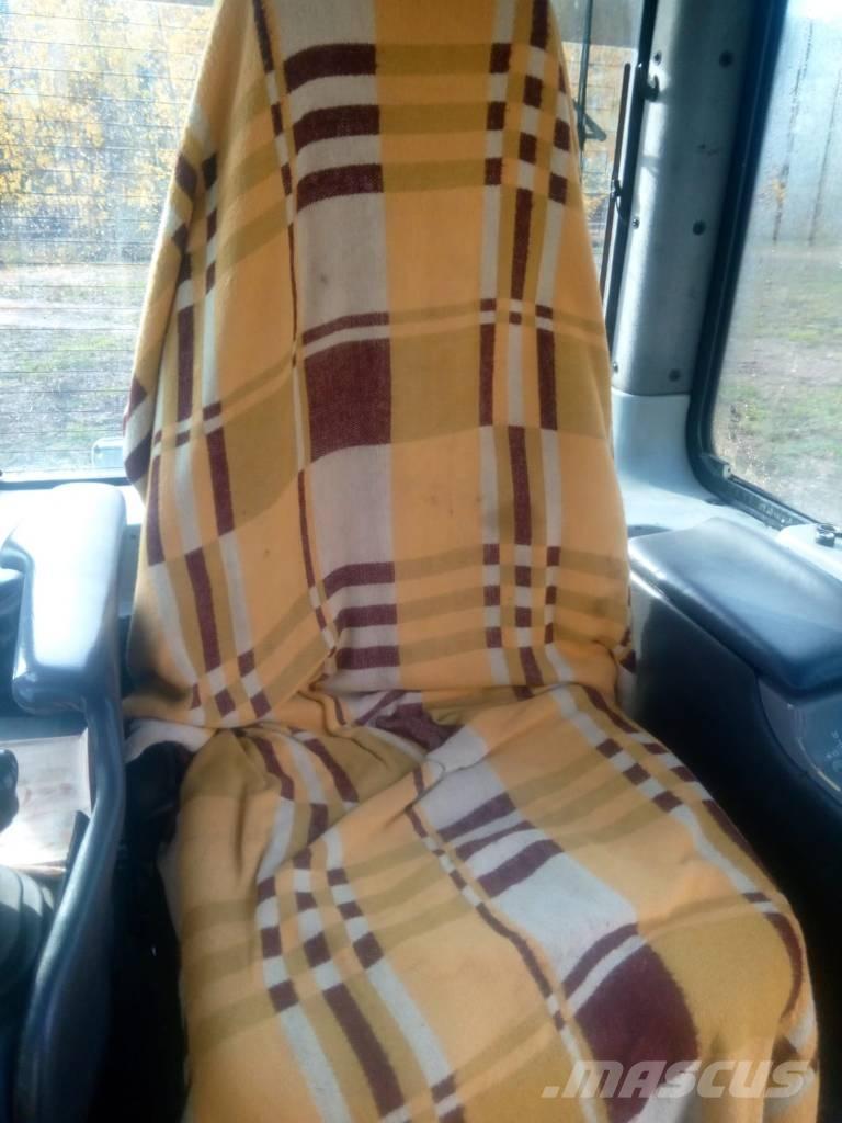 Komatsu D 61 PX-15 Vikšriniai buldozeriai