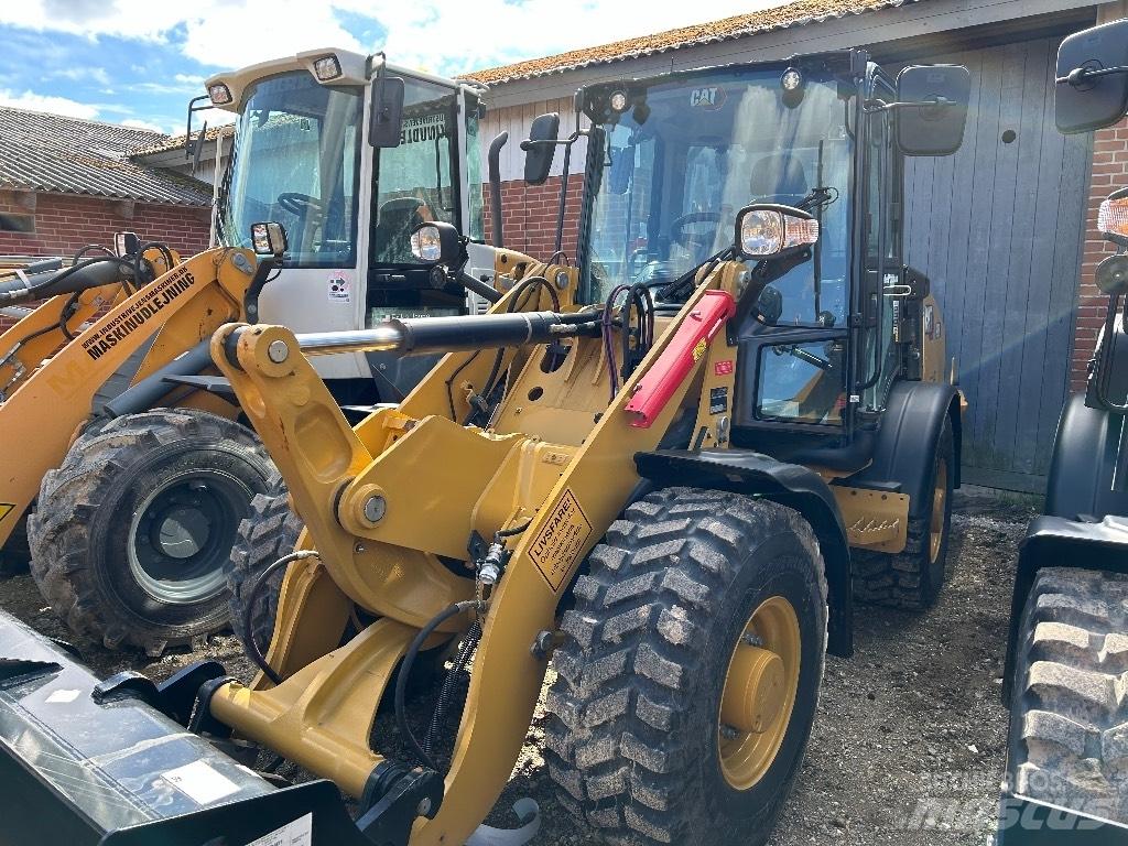 CAT 906 Naudoti ratiniai krautuvai