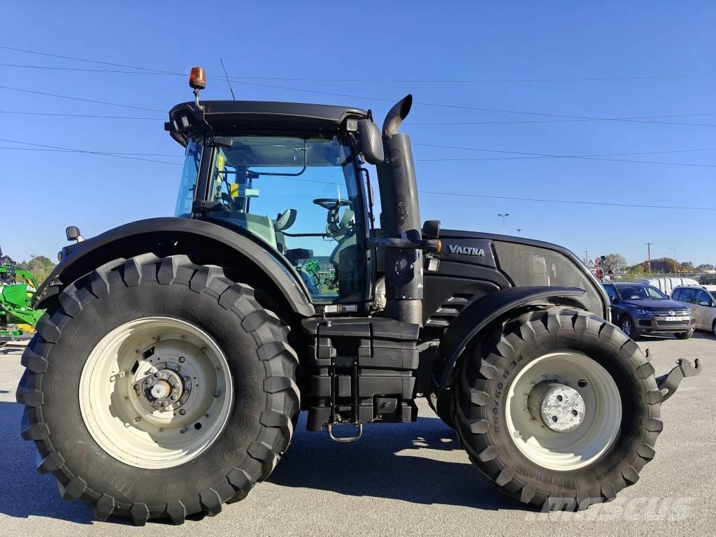 Valtra S 353 Traktoriai