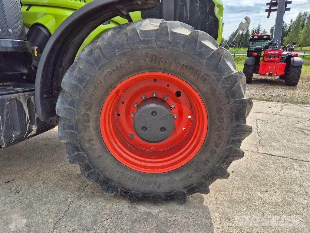 CLAAS Axion 930 Traktoriai
