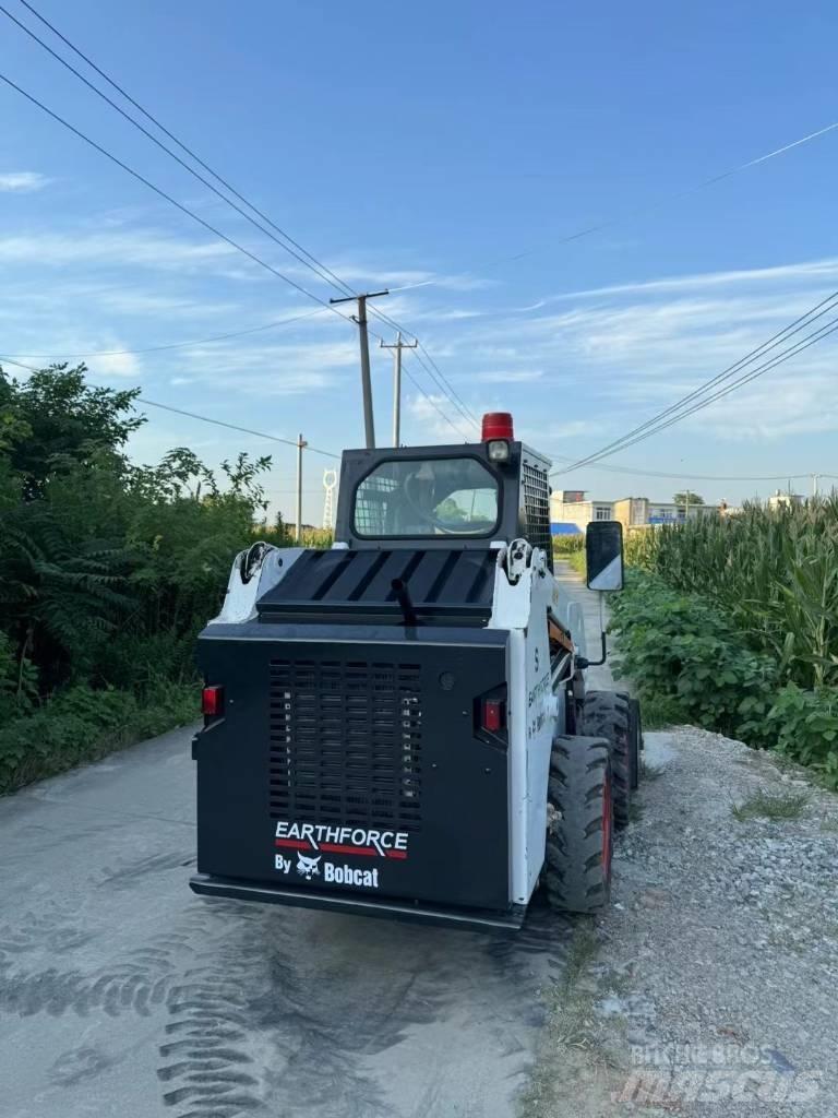 Bobcat S16 Krautuvai su šoniniu pasukimu