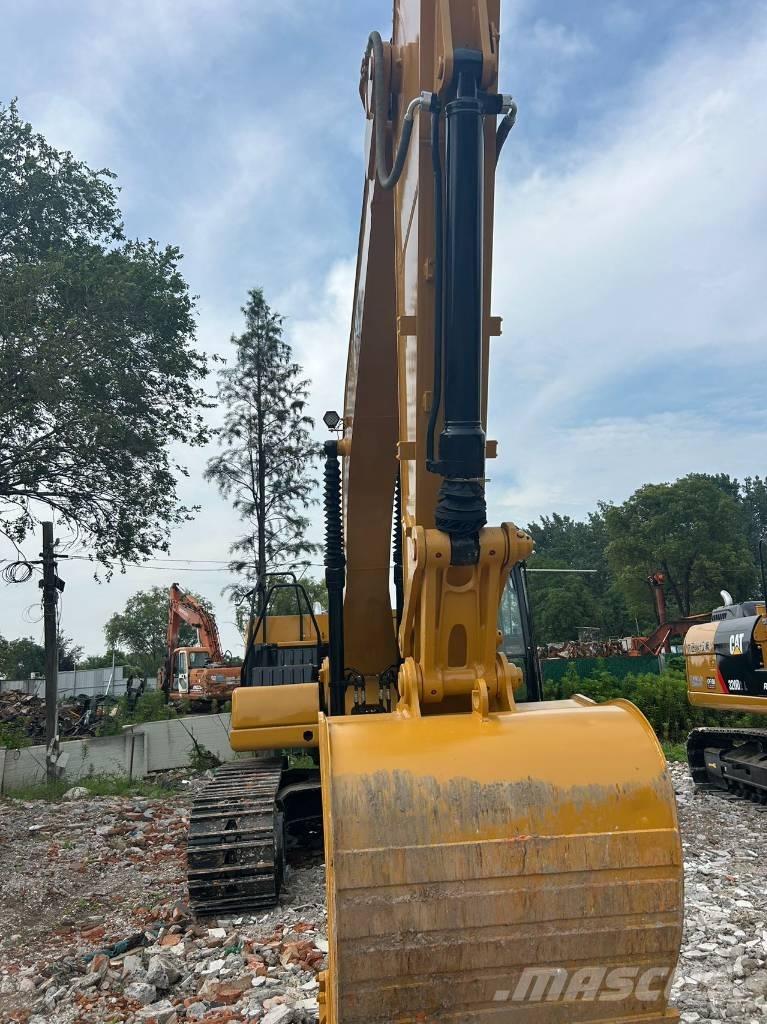 CAT 320 GC Vikšriniai ekskavatoriai