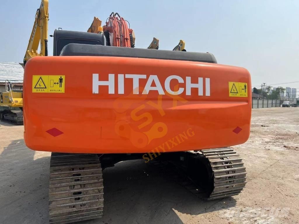 Hitachi ZX 200-3 G Vikšriniai ekskavatoriai