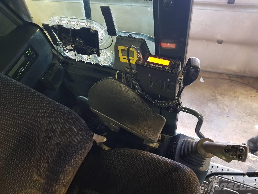 Hyundai R 235 LCRD-9 Vikšriniai ekskavatoriai