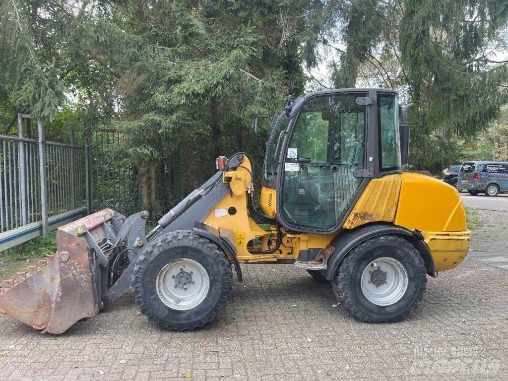 Volvo L25 Naudoti ratiniai krautuvai