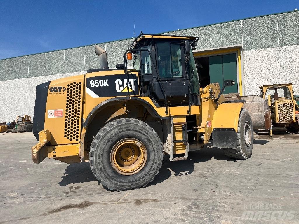 CAT 950K Naudoti ratiniai krautuvai
