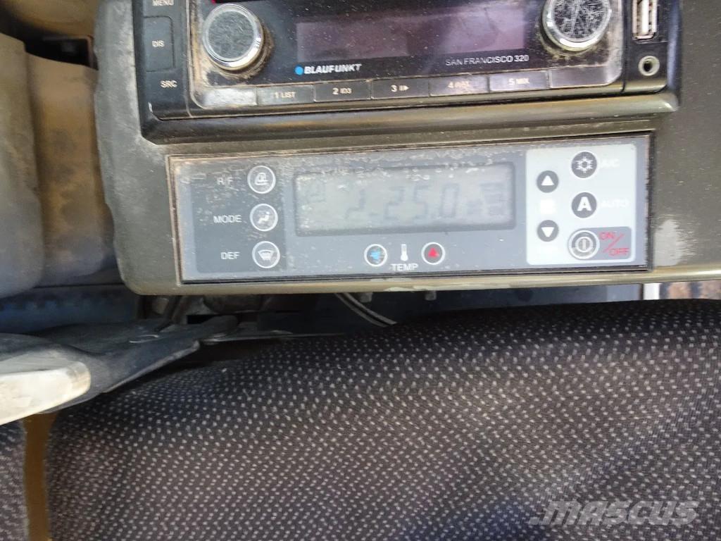 New Holland E235 Vikšriniai ekskavatoriai