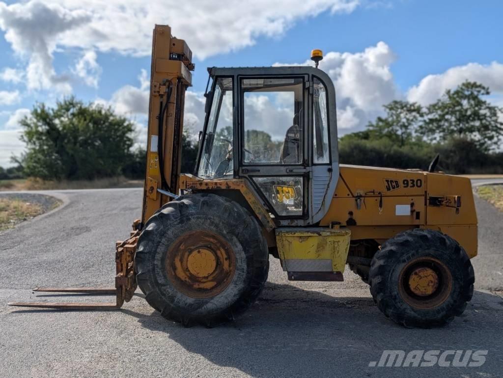 JCB 930 Visureigiai krautuvai