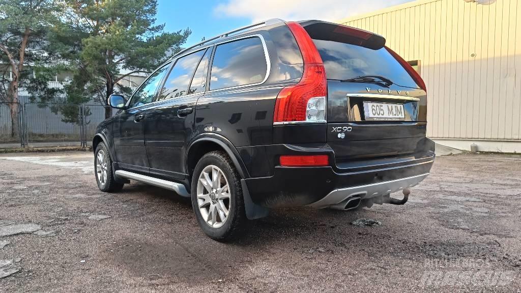 Volvo XC 90 Lengvieji automobiliai