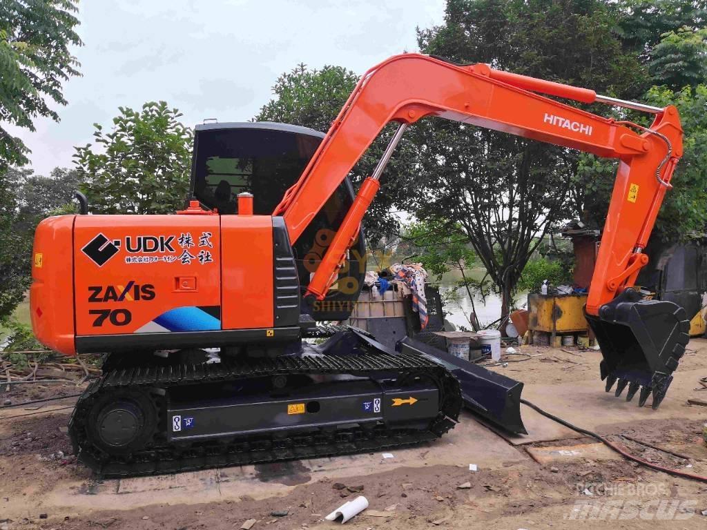 Hitachi ZX 70 Vidutinės galios ekskavatoriai 7-12 t