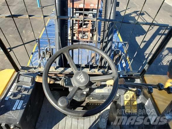 JCB 930 Visureigiai krautuvai
