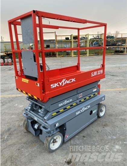 SkyJack SJ III 3219 Žirkliniai keltuvai