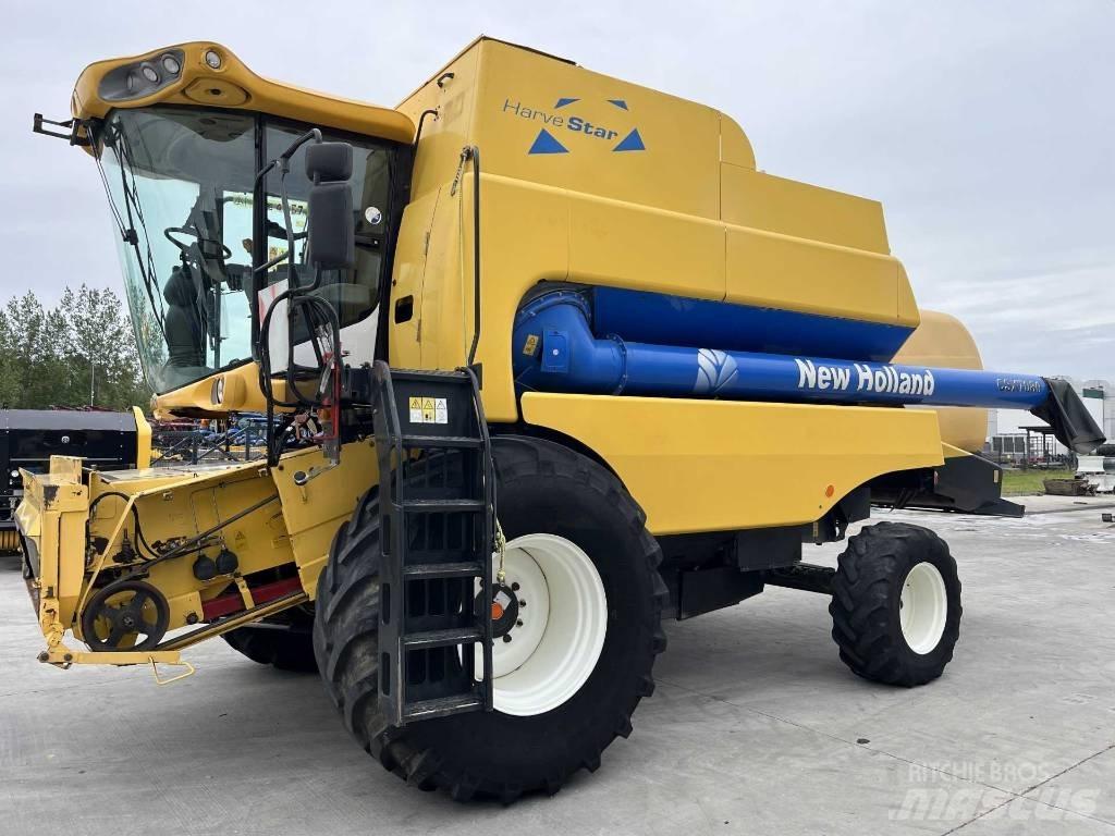 New Holland CSX 7080 Derliaus nuėmimo kombainai