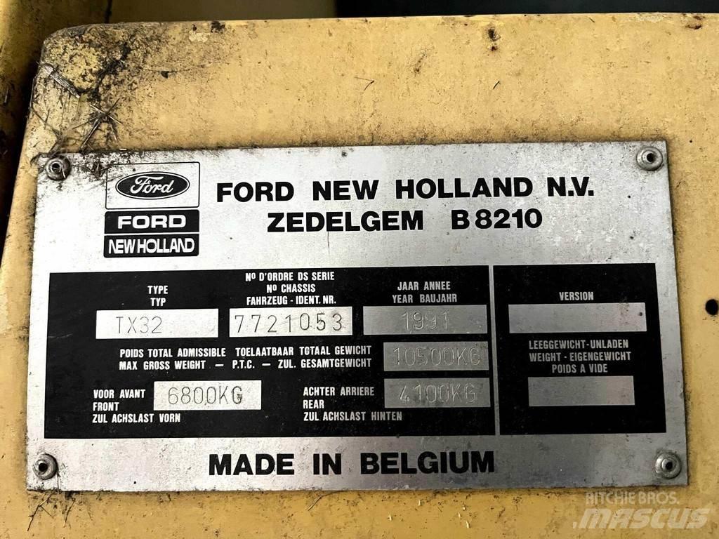 New Holland TX32 Derliaus nuėmimo kombainai