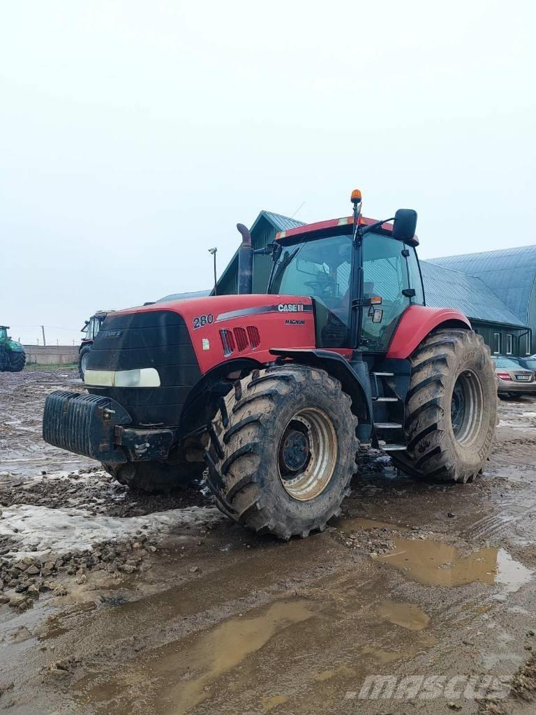 Case IH Magnum 280 Traktoriai