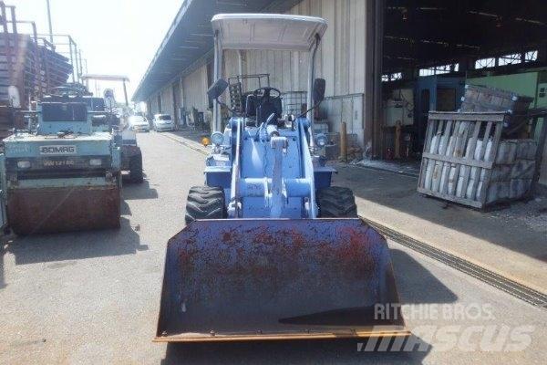 Mitsubishi WS210 Naudoti ratiniai krautuvai