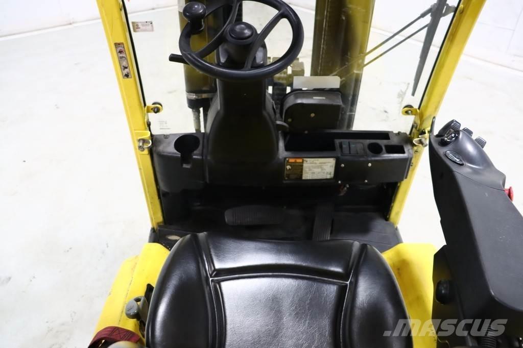 Hyster J2.0XN Elektriniai šakiniai krautuvai