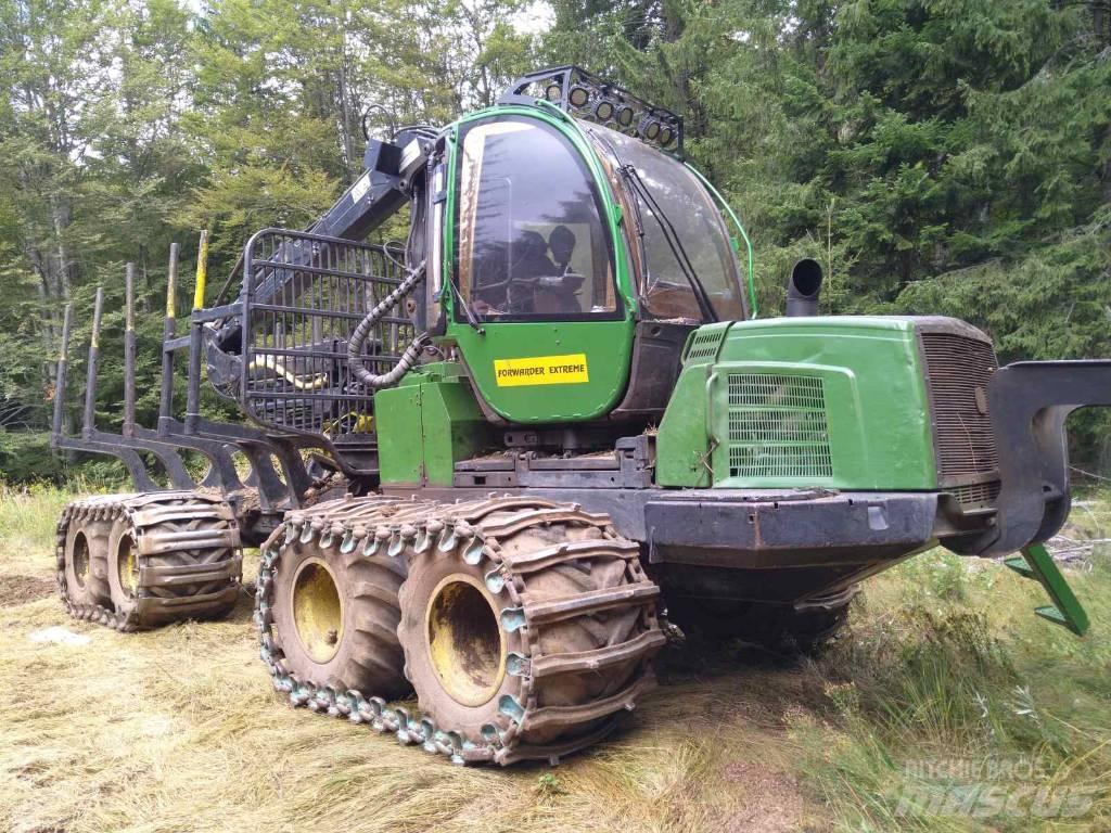 John Deere 810 E Naudoti miškovežiai (Forvarderiai)