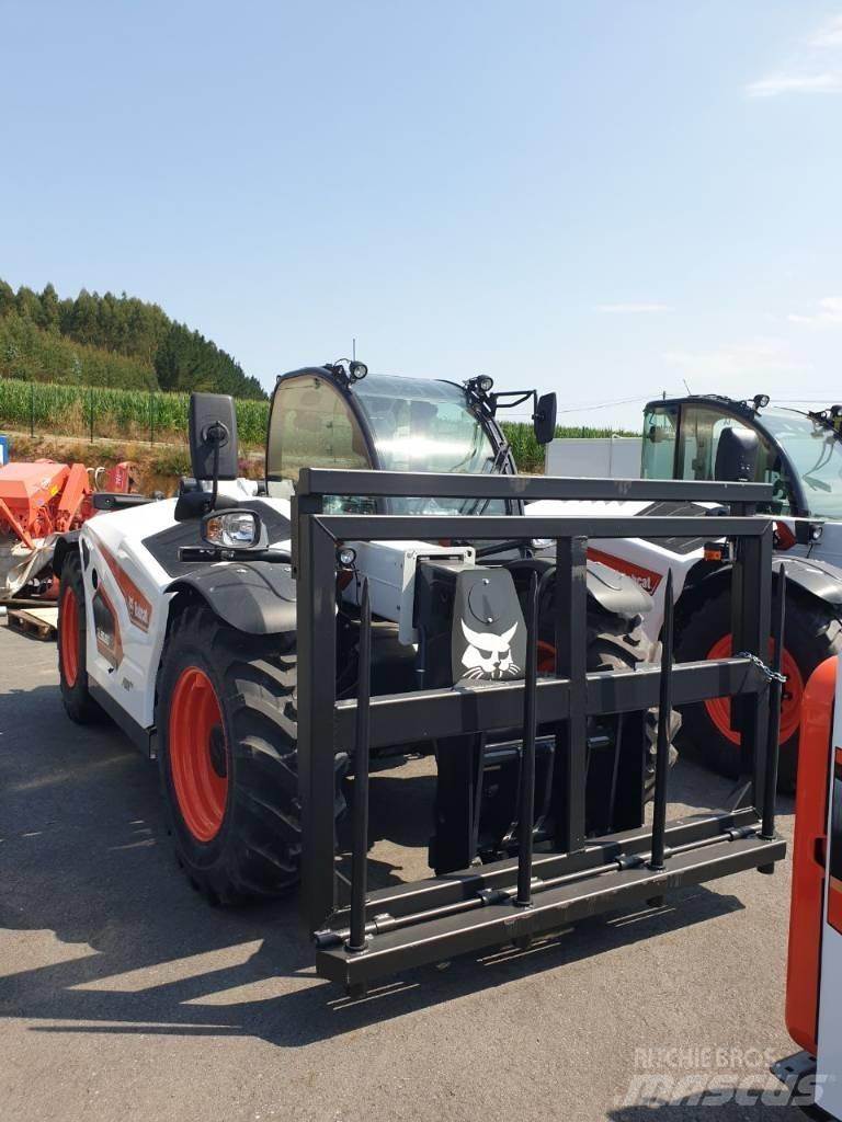 Bobcat TL30.60 Teleskopiniai krautuvai žemės ūkiui