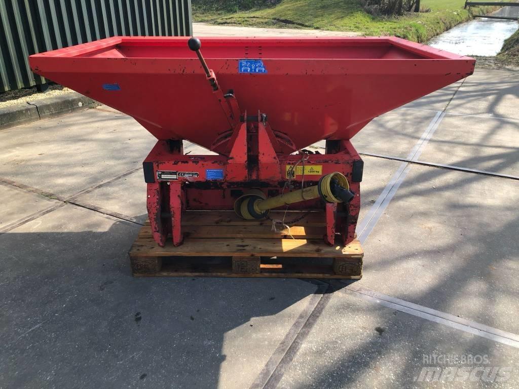 Kuhn MDS 701 Mineralinių trąšų barstytuvai
