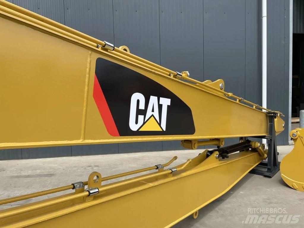CAT 323E 18m Set Tranšėjų kasimo technika