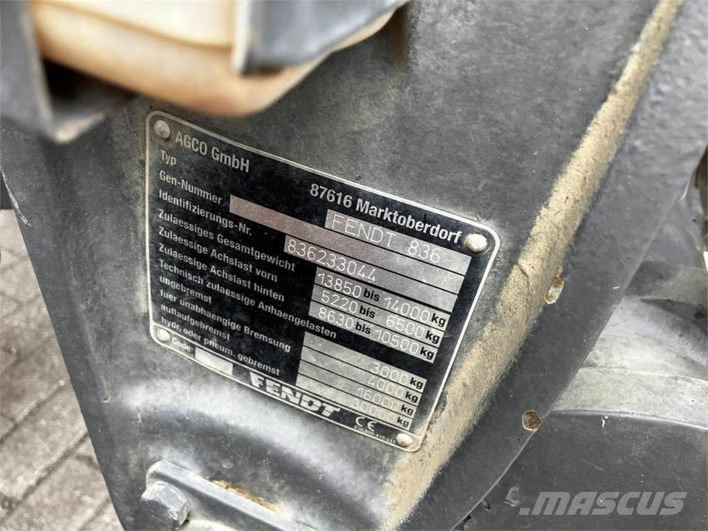 Fendt 828 Vario Traktoriai