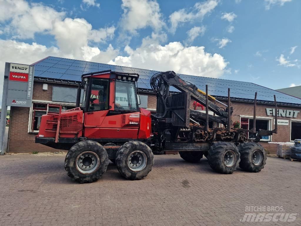 Komatsu 840 TX Naudoti miškovežiai (Forvarderiai)