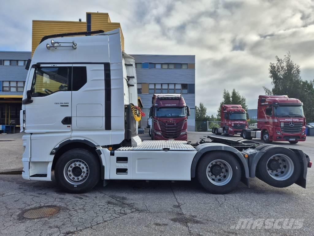 MAN TGX 28.580 Naudoti vilkikai