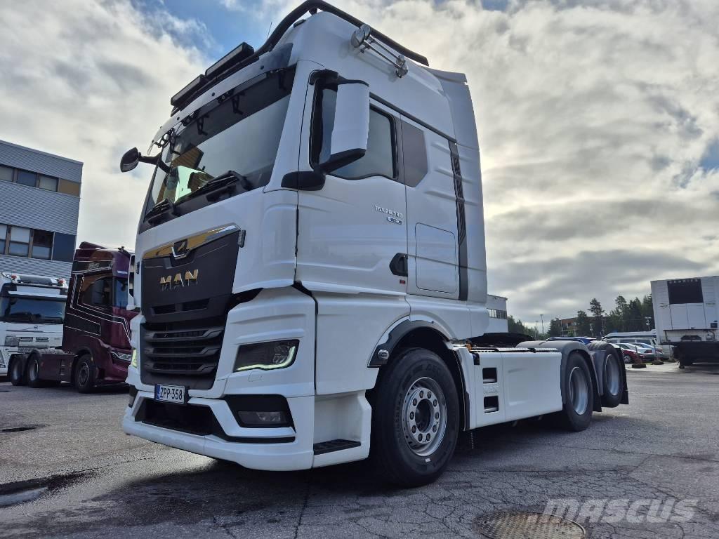 MAN TGX 28.580 Naudoti vilkikai