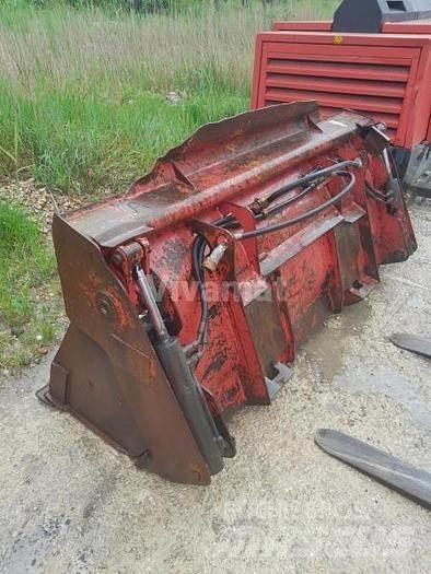 CAT 908 Kaušai